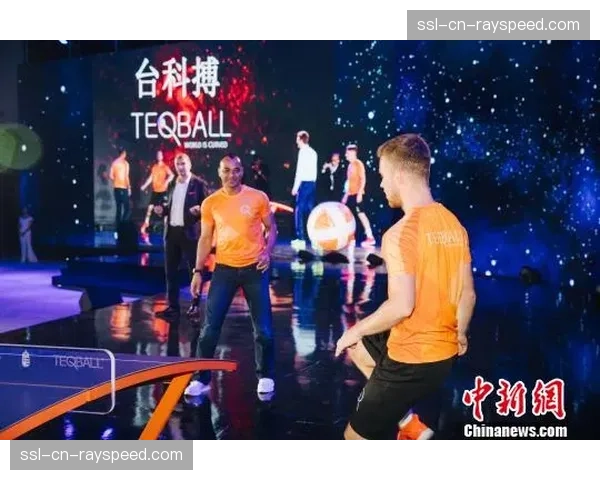 前法国国脚退役后出任联盟亚洲区形象大使，常驻新加坡