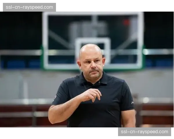 公开训练课战报：芝加哥天空队展示新战术跑位