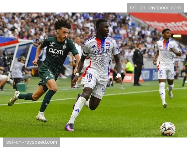 摩纳哥主帅谈控球哲学：质量优于数量的进攻理念